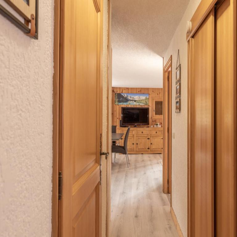 Le Ruisseau - Appartamento Deluxe con 2 Camere da Letto e Vista Giardino - 16