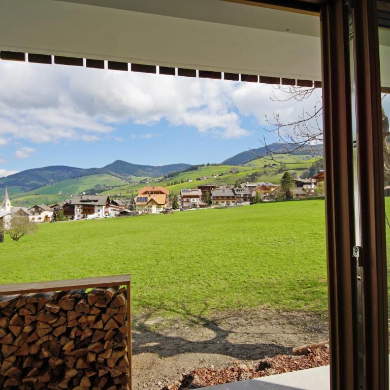 Ciasa Rungg App Corones - Appartamento con 1 Camera da Letto e con Giardino - 25