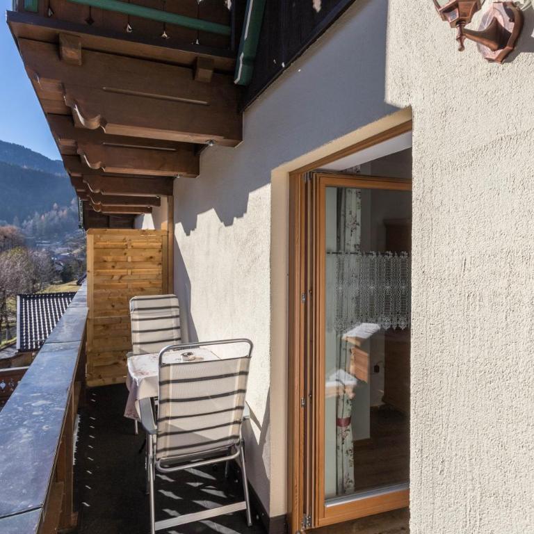 Ferienwohnung Rosenquarz - Superior Apartment mit 1 Schlafzimmer und Balkon - 2
