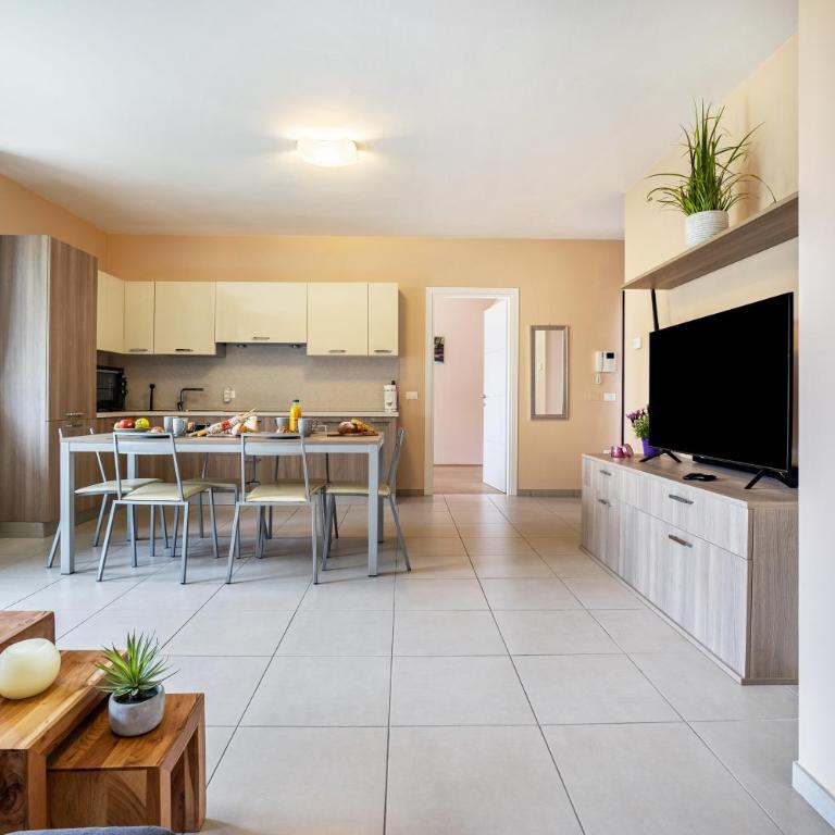 Residence La Villa Principe - Appartamento Deluxe con 2 Camere da Letto e Vista Giardino - 3