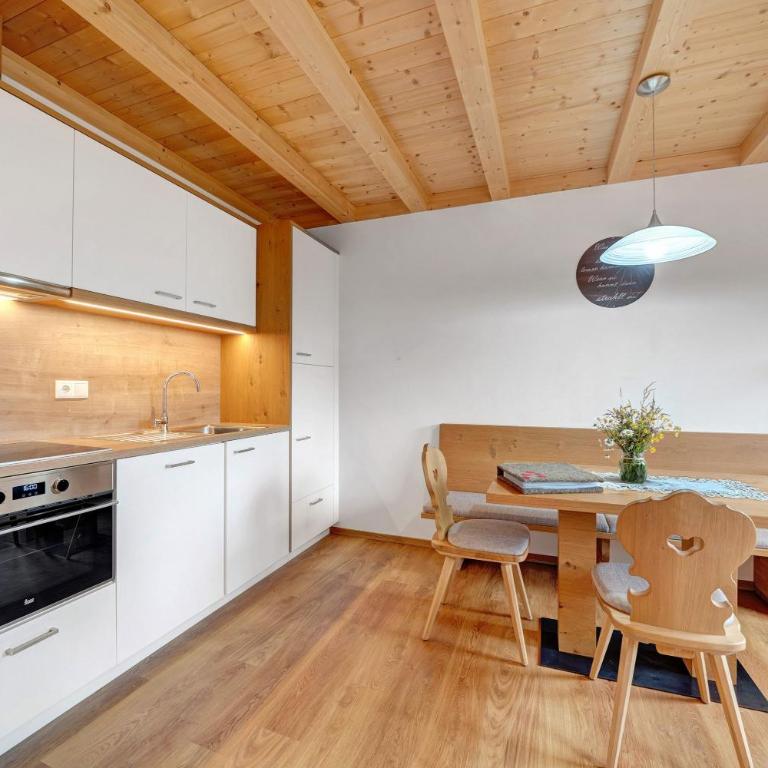 Niederhaushof - Deluxe-Apartment mit 2 Schlafzimmern und Gartenblick - 10