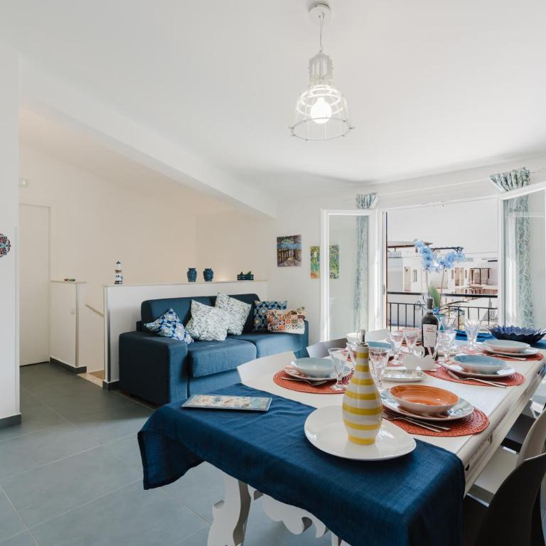 Sanvitoamare - Two-Bedroom Apartment with Mountain View - 10