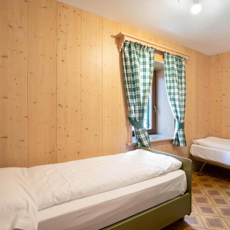 Ciasa Lino Sas da le Doudesc - Appartamento Deluxe con 2 Camere da Letto e Vista Giardino - 11