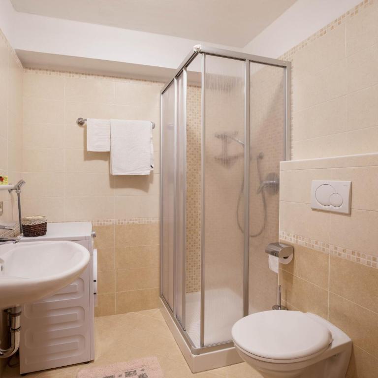 Ciasa Lino Sas da le Doudesc - Appartamento Deluxe con 2 Camere da Letto e Vista Giardino - 20