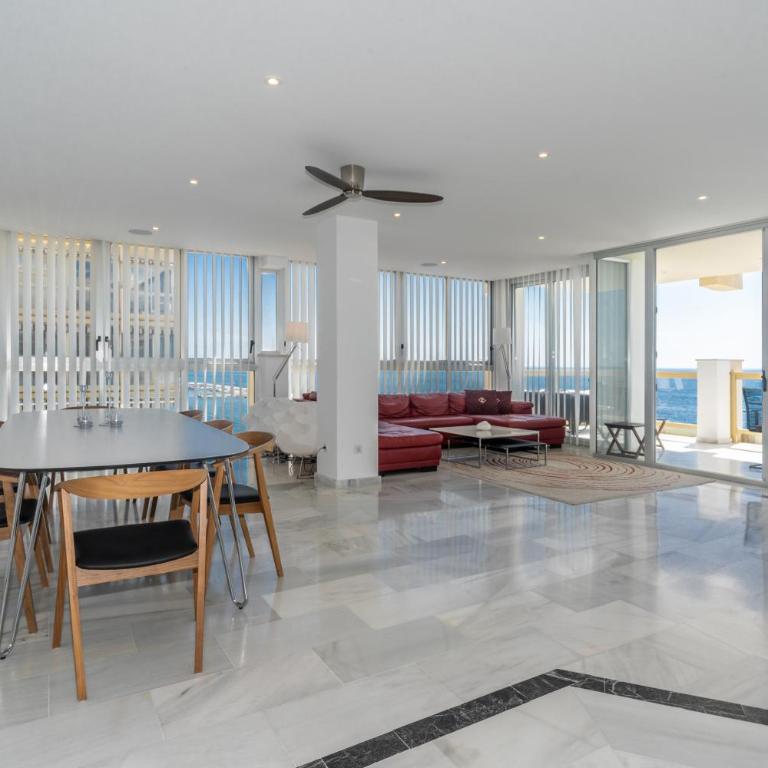 Unique first line apartment - Apartamento Premium de 3 dormitorios con balcón - 12