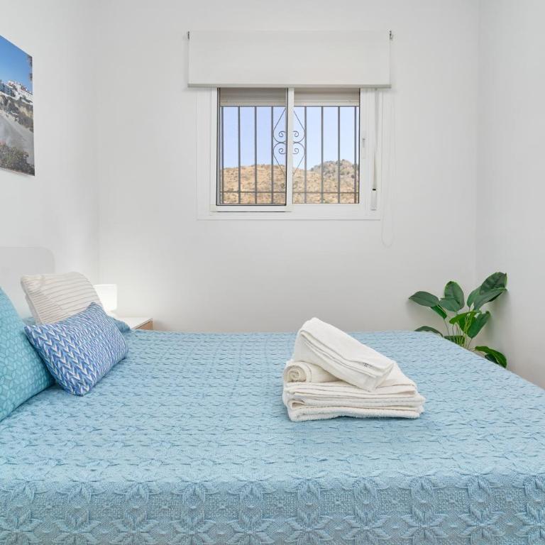 Casa Rural El Granado - Habitación Doble con vistas al mar - 11
