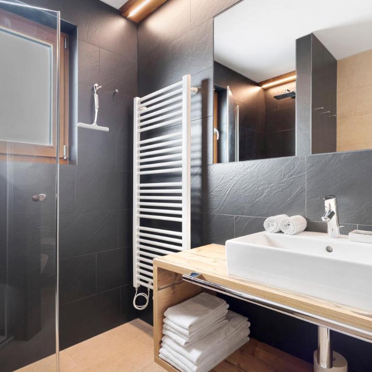Villa Kriendl Nr 4 Dreifinger - Appartamento Deluxe con 2 Camere da Letto e Balcone - 16