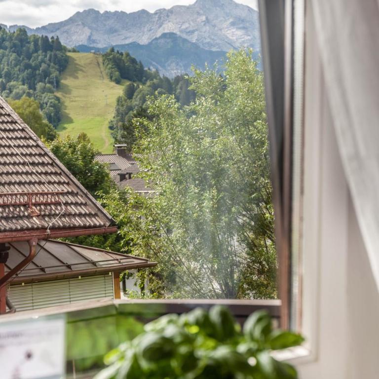 Fewo im Blauen Haus Dg - Appartamento Premium con 3 Camere da Letto e Balcone - 25