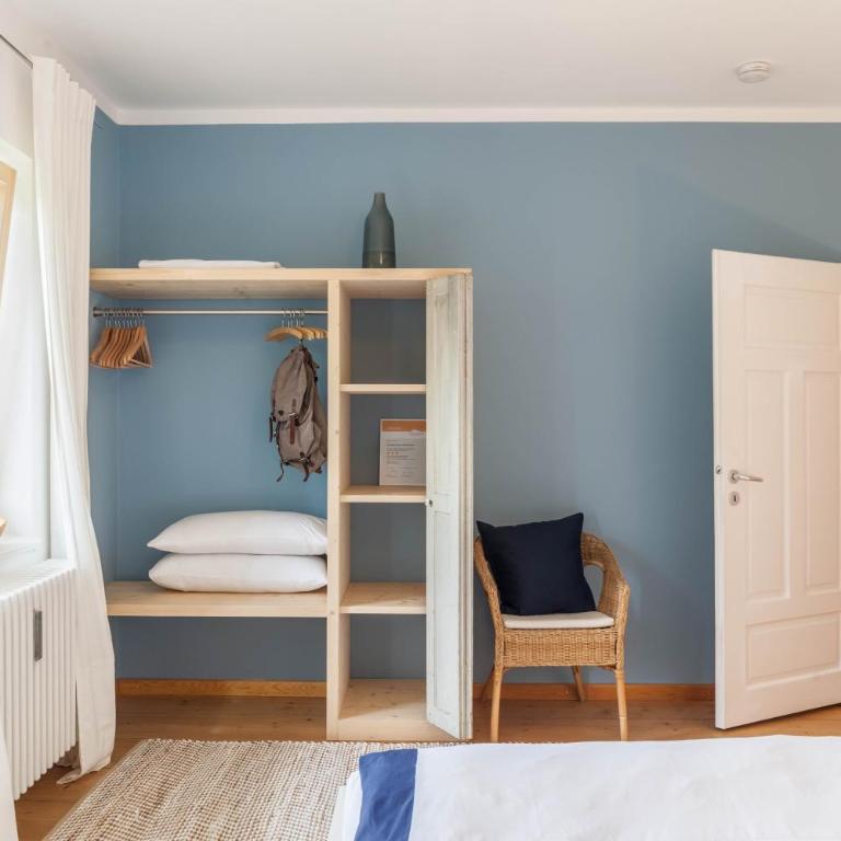 Fewo im Blauen Haus Dg - Appartamento Premium con 3 Camere da Letto e Balcone - 11
