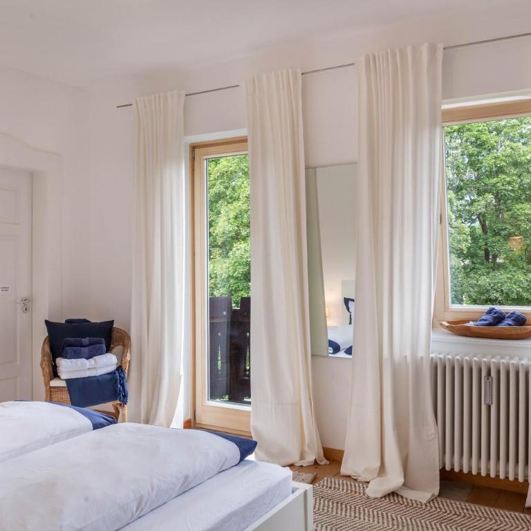 Fewo im Blauen Haus Dg - Appartamento Premium con 3 Camere da Letto e Balcone - 9