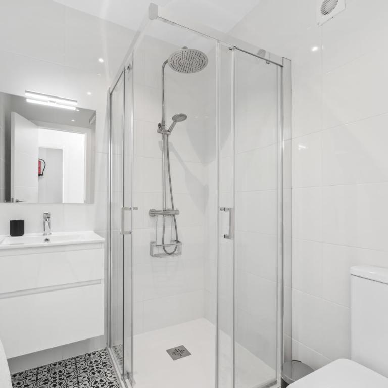 100 Beach Seaview - Apartamento Deluxe de 2 dormitorios con vistas al mar - 14