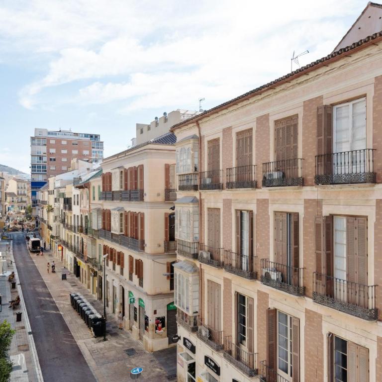 La casa de la Muralla - Estudio con balcón - 16