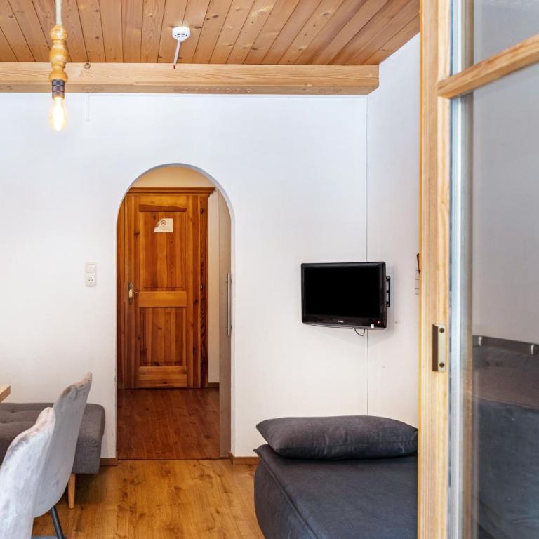 Schwüwong Sportapartments 13 - Deluxe-Apartment mit 2 Schlafzimmern und Gartenblick - 10