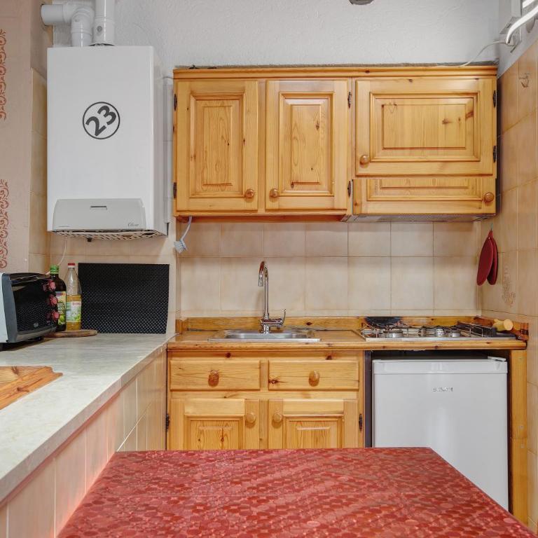 Ma Petite Maison - Appartamento Superior con 1 Camera da Letto e Balcone - 9