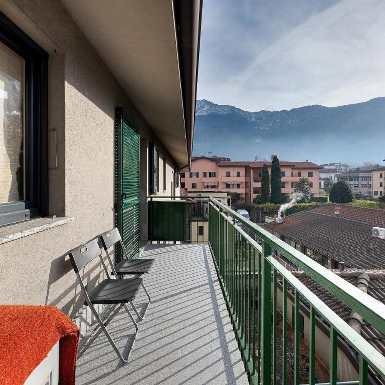 La dimora del Lago - Appartamento Deluxe con 2 Camere da Letto e Balcone - 2