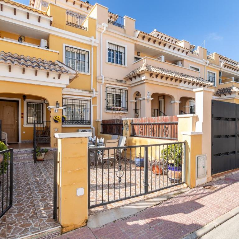 Casa Susan - Three-Bedroom House - 24