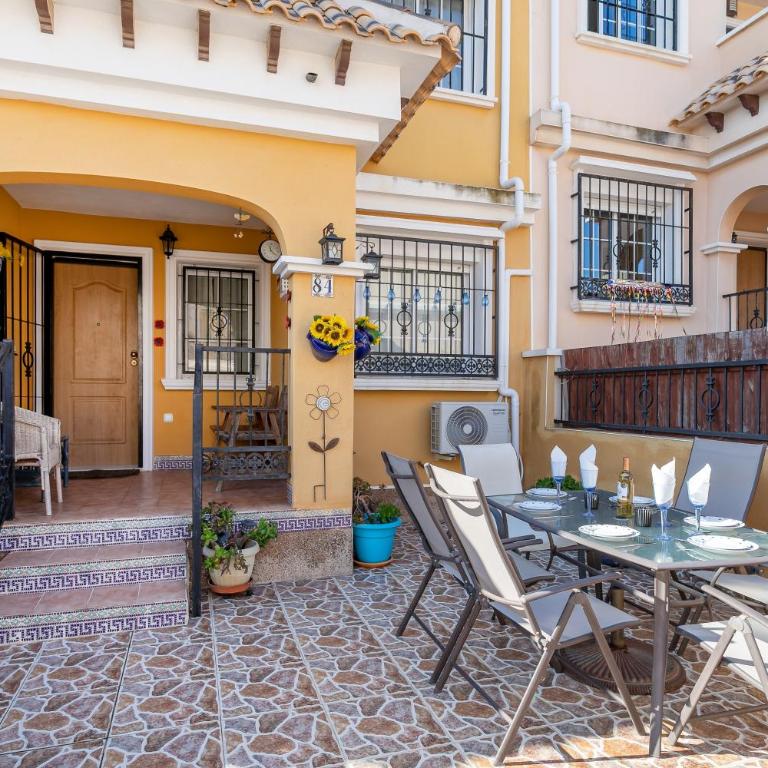 Casa Susan - Three-Bedroom House - 1