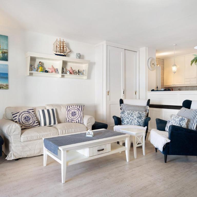 Puerto Chico A - Two-Bedroom Deluxe Apartment with Ocean View - 7