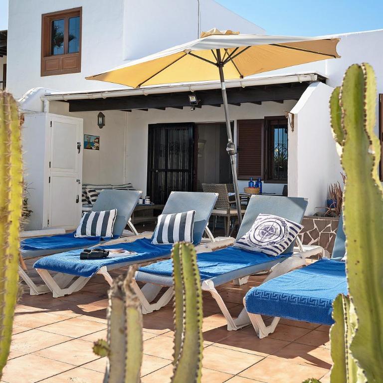Puerto Chico A - Two-Bedroom Deluxe Apartment with Ocean View - 3