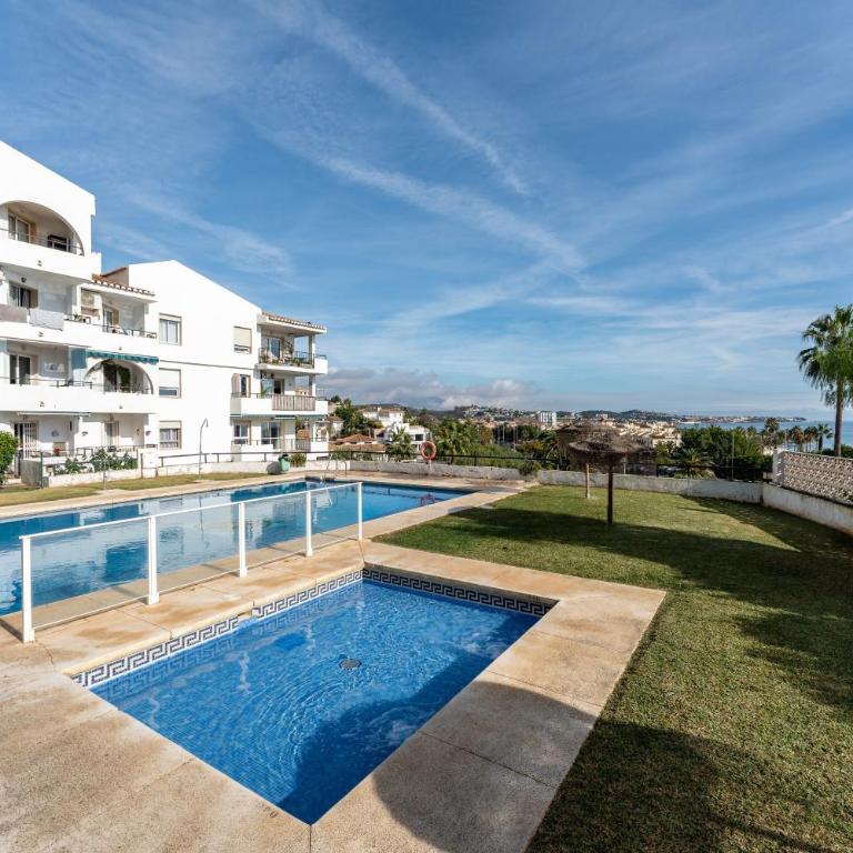 Superbly situated Vistamar - Apartamento Deluxe de 2 dormitorios con vistas al mar - 1