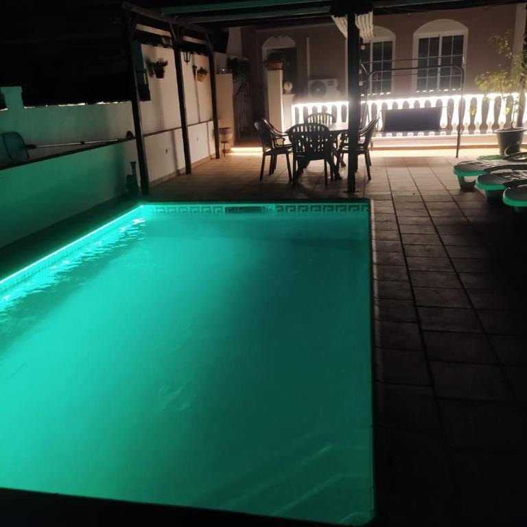 Vivienda con piscina - Superior Apartment with City View - 35