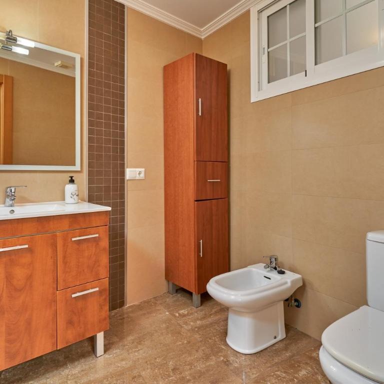Vivienda con piscina - Superior Apartment with City View - 15