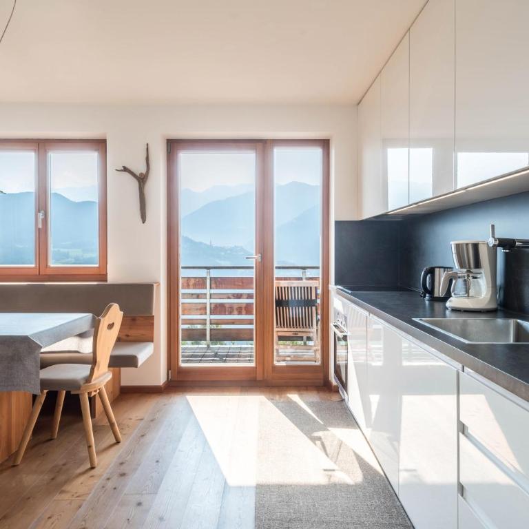 Thalerhof App Melisse - Two-Bedroom Deluxe Apartment with Garden View - 1