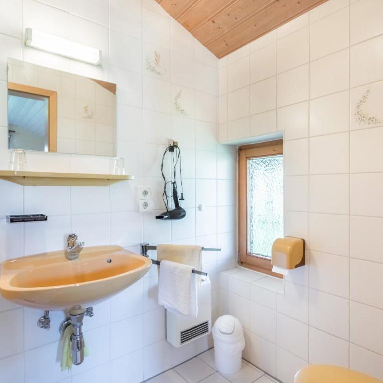Ferienwohnung - Superior Apartment mit 1 Schlafzimmer und Balkon - 14