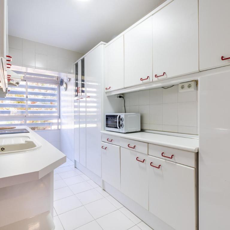 Eurosol Carihuela - Apartamento Premium de 3 dormitorios con balcón - 9