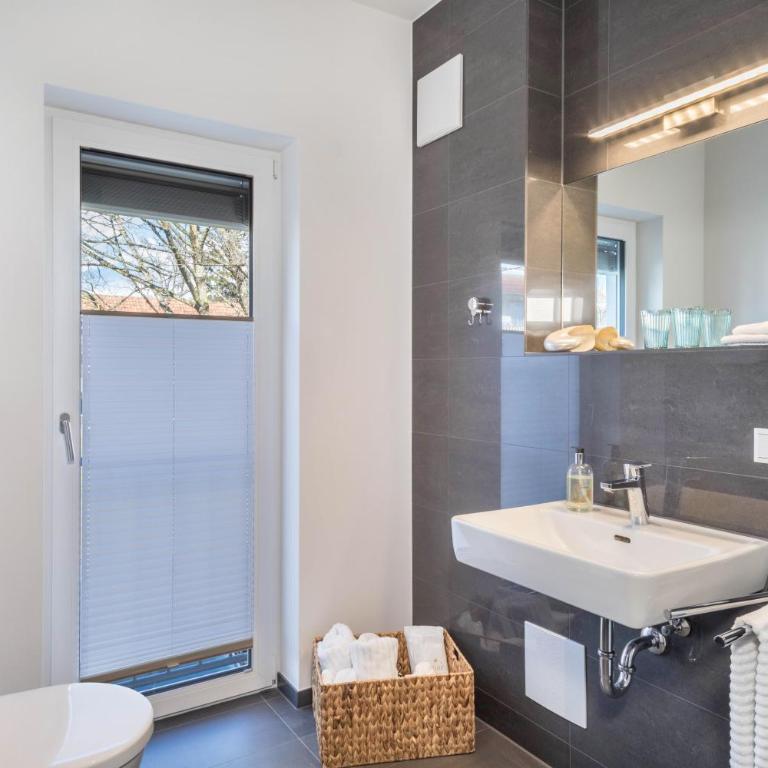 Parkside - Appartamento Deluxe con 2 Camere da Letto e Vista Giardino - 19