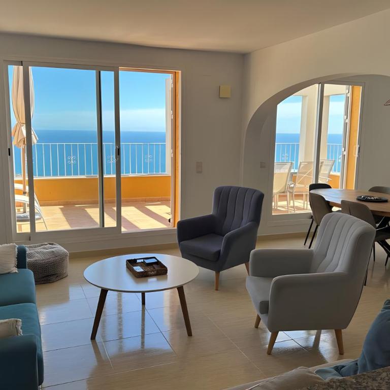 Duplex Cumbres del Sol - Apartamento de 3 dormitorios y vistas al mar - 3