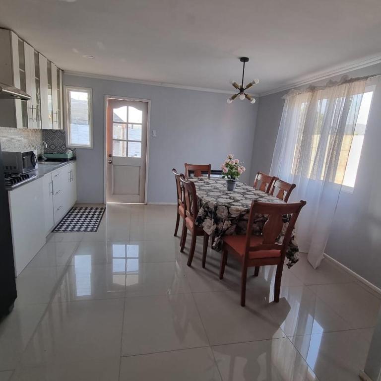 Casa de campo independiente - Three-Bedroom Home - 4