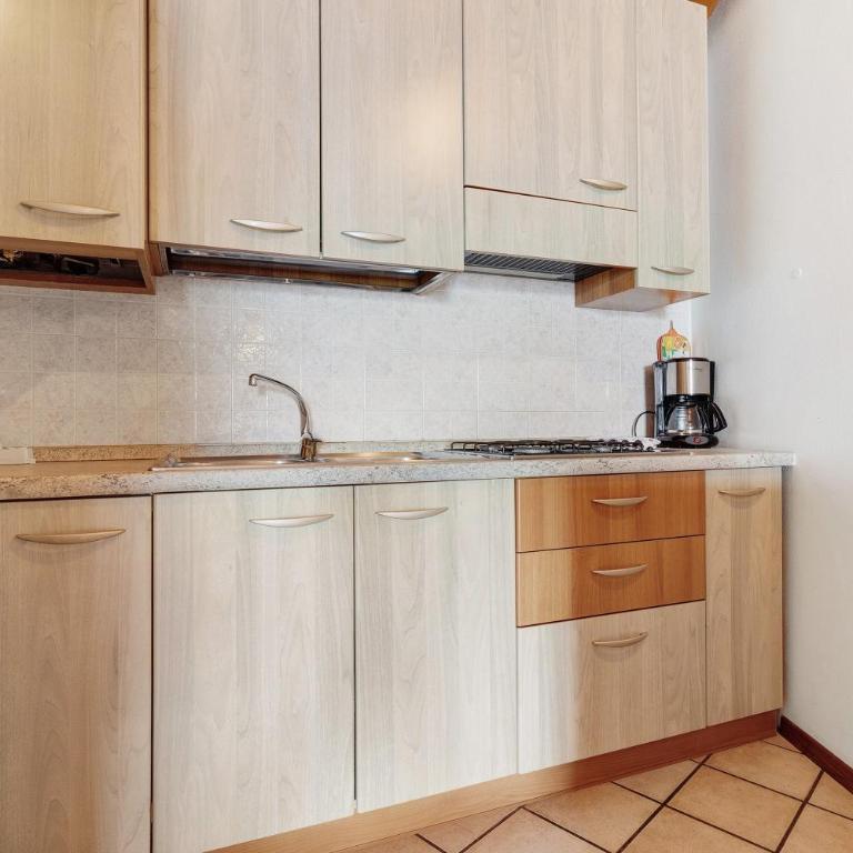 Rustico Spagnol 4 - Appartamento Deluxe con 2 Camere da Letto e Vista Giardino - 7
