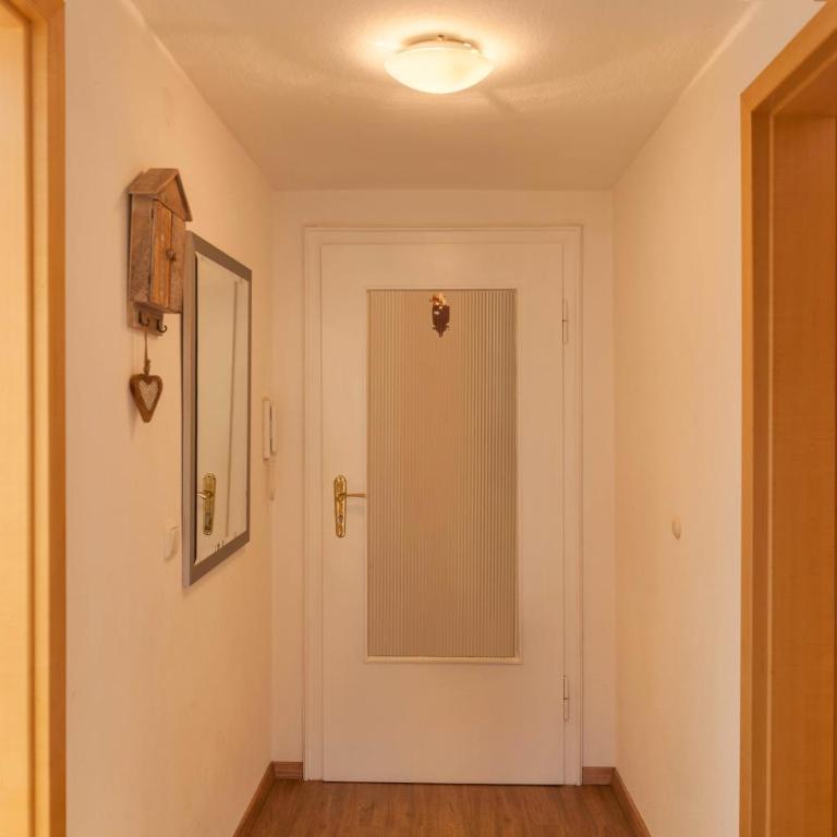 Ferienwohnung Brigitte - Superior One-Bedroom Apartment with Balcony - 24