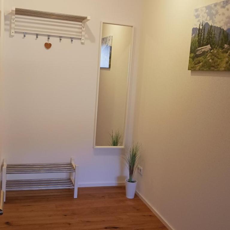Ferienwohnung-Im Alpenblick-Wangen - Superior Apartment mit 1 Schlafzimmer und Balkon - 17