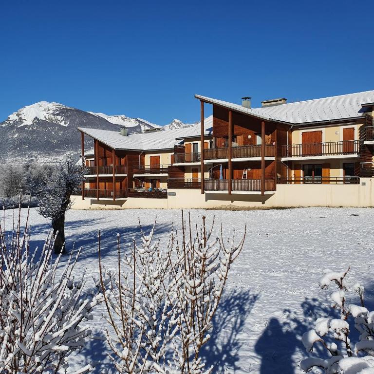 Appart Tout Confort - Appartement 3 Chambres Premium avec Balcon - 24