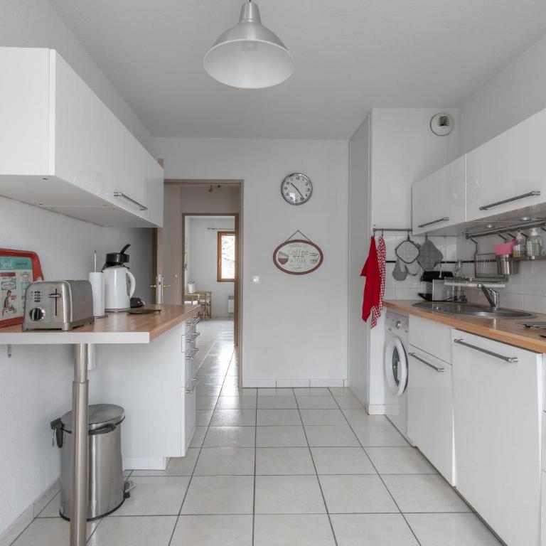 Appart Tout Confort - Appartement 3 Chambres Premium avec Balcon - 11