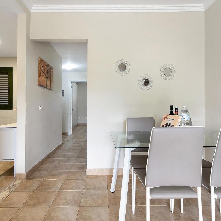 Casa Fran - Apartamento Deluxe de 2 dormitorios con vistas al jardín - 10