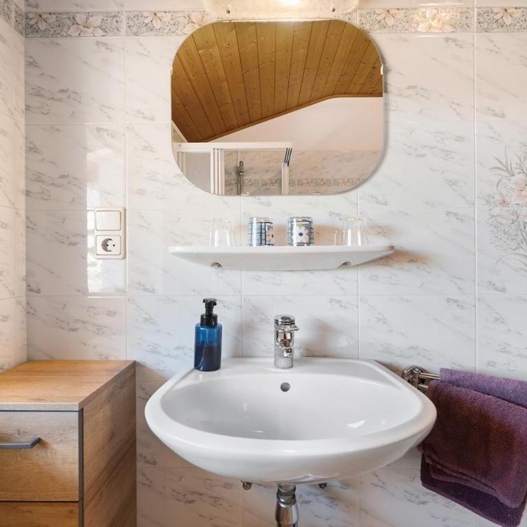 Ferienwohnungen Lindebauer - Appartamento Superior con 1 Camera da Letto e Balcone - 26