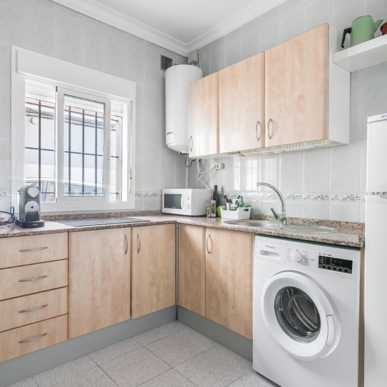 Destino Conil - Apartamento con ducha - 8