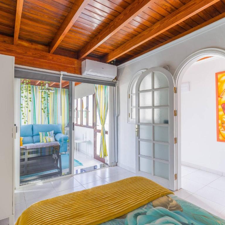 Vacacional Puerto del Carmen - Two-Bedroom Deluxe Apartment with Ocean View - 20
