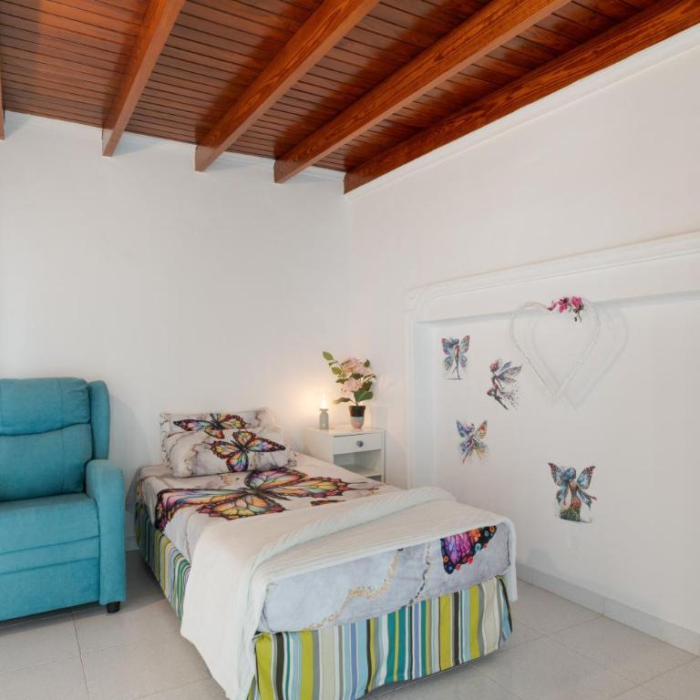 Vacacional Puerto del Carmen - Two-Bedroom Deluxe Apartment with Ocean View - 19