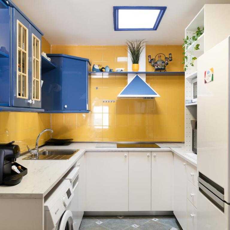 Vacacional Puerto del Carmen - Two-Bedroom Deluxe Apartment with Ocean View - 10