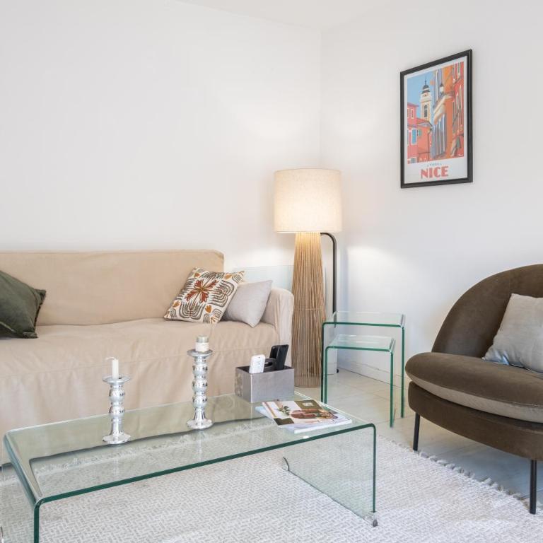 Miramar 2ème Ab002 - Superior One-Bedroom Apartment with Balcony - 3
