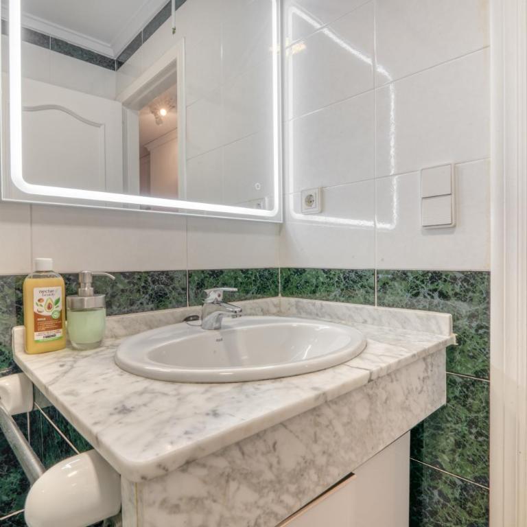 Love Chill - Apartamento de 1 dormitorio con vistas al jardín - 16