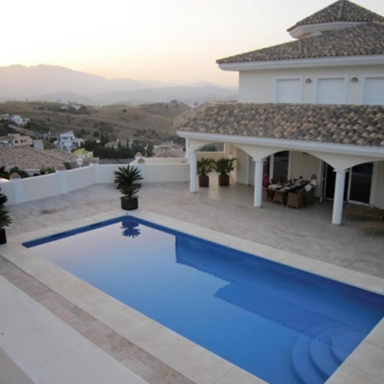 Luxurious villa in the sun - Villa con vistas al mar - 1