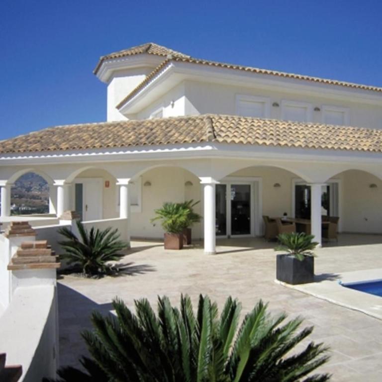 Luxurious villa in the sun - Villa con vistas al mar - 2