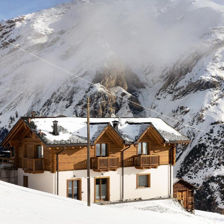 Plaz - Two-Bedroom Chalet - 24