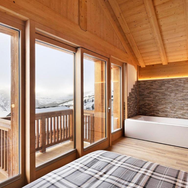 Plaz - Two-Bedroom Chalet - 1