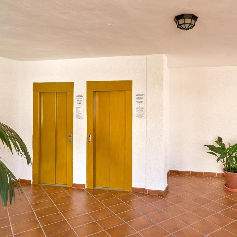 Carabeo 19 - Two-Bedroom Deluxe Apartment with Ocean View - 26